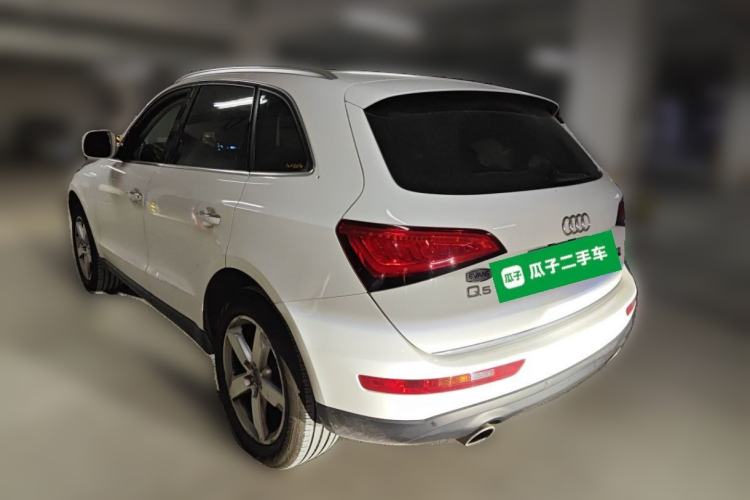 Used Audi Q5 2016 40 TFSI Technology Edition Rear Left 45 Deg