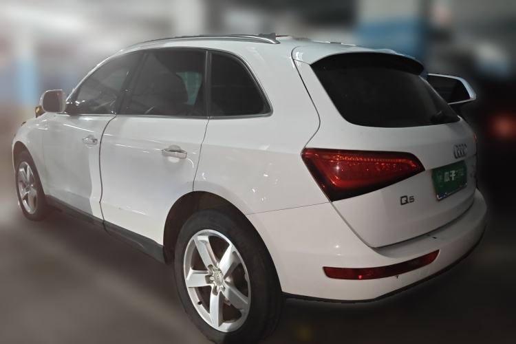 Used Audi Q5 2016 40 TFSI Technology Edition Rear Left 45 Deg