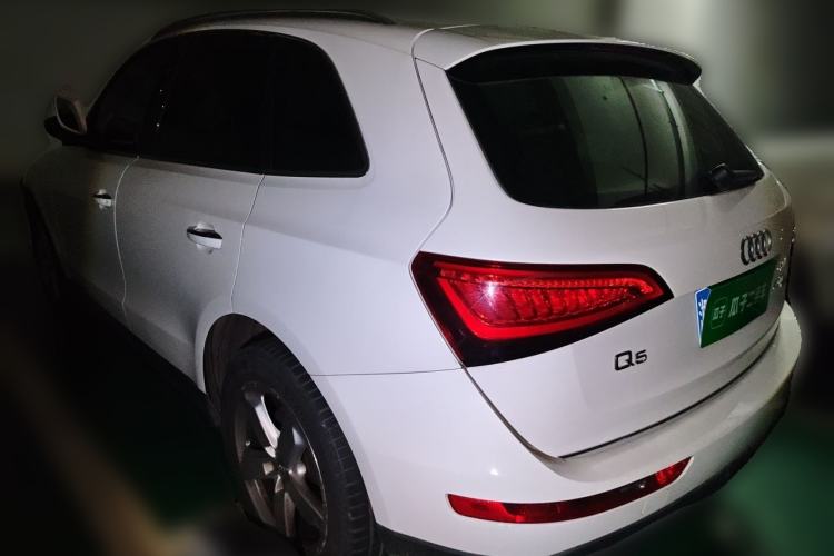 Used Audi Q5 2016 40 TFSI Technology Edition Rear Left 45 Deg