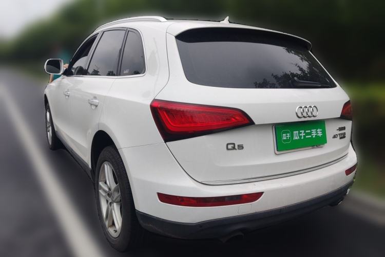 Used Audi Q5 2016 40 TFSI Comfort Model Rear Left 45 Deg