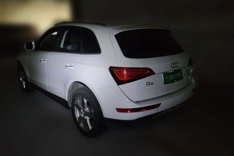 Used Audi Q5 2016 40 TFSI Technology Edition Rear Left 45 Deg