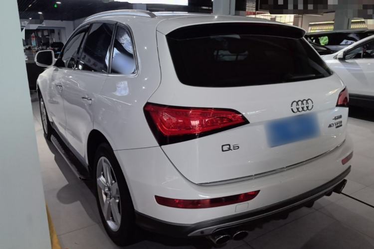 Used Audi Q5 2016 40 TFSI Technology Edition Rear Left 45 Deg