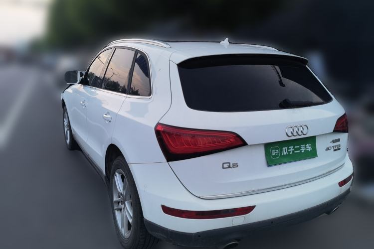 Used Audi Q5 2016 40 TFSI Comfort Model Rear Left 45 Deg