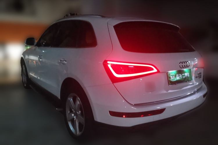 Used Audi Q5 2016 40 TFSI Technology Edition Rear Left 45 Deg