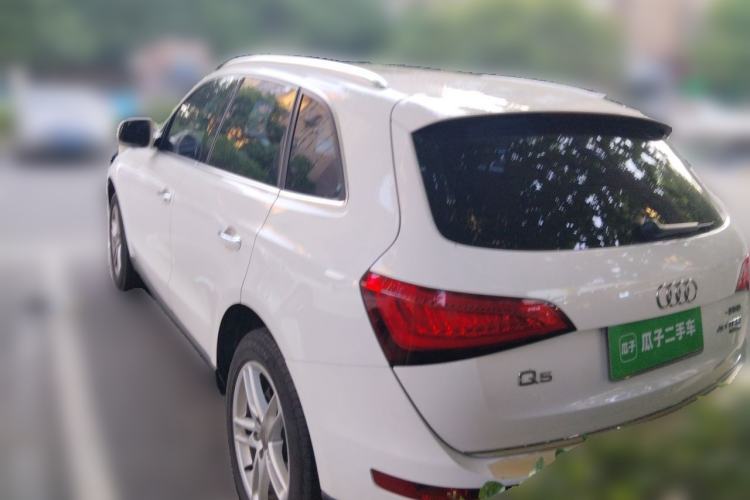 Used Audi Q5 2016 40 TFSI Technology Edition Rear Left 45 Deg