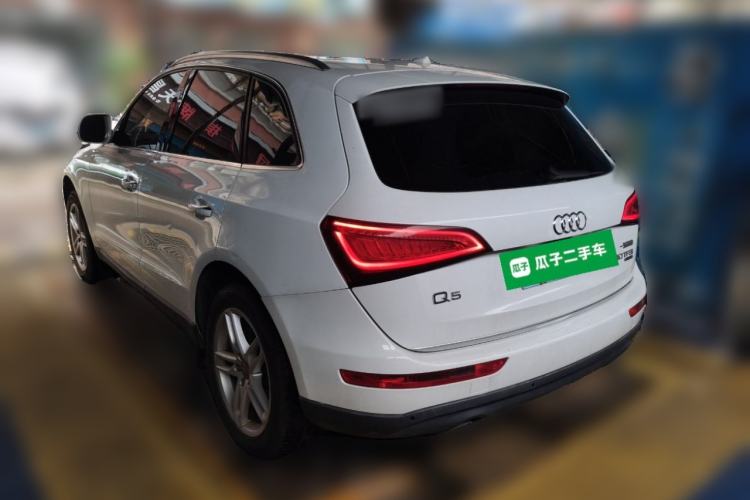 Used Audi Q5 2016 40 TFSI Technology Edition Rear Left 45 Deg