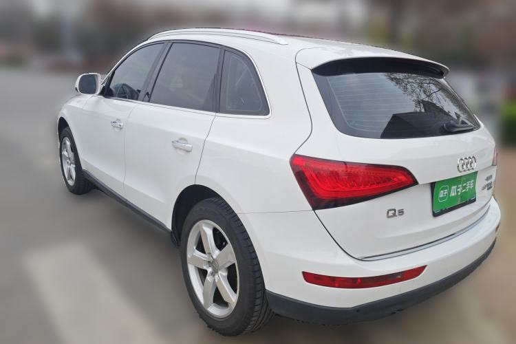 Used Audi Q5 2016 40 TFSI Technology Edition Rear Left 45 Deg