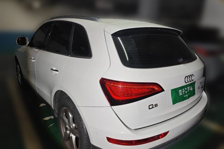 Used Audi Q5 2016 40 TFSI Technology Edition Rear Left 45 Deg