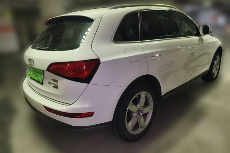 Used Audi Q5 2016 40 TFSI Technology Edition Rear Right 45 Deg