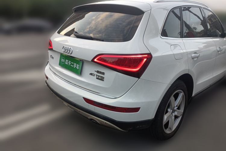 Used Audi Q5 2016 40 TFSI Technology Edition Rear Right 45 Deg