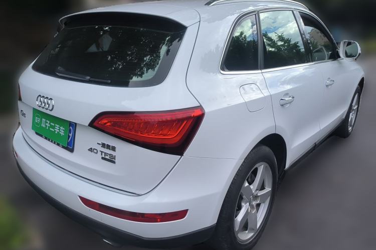 Used Audi Q5 2016 40 TFSI Technology Edition Rear Right 45 Deg