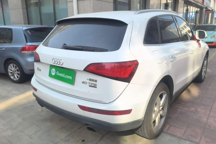 Used Audi Q5 2016 40 TFSI Technology Edition Rear Right 45 Deg