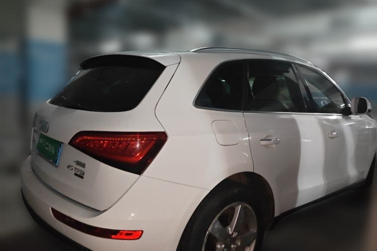 Used Audi Q5 2016 40 TFSI Technology Edition Rear Right 45 Deg