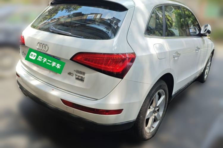 Used Audi Q5 2016 40 TFSI Technology Edition Rear Right 45 Deg