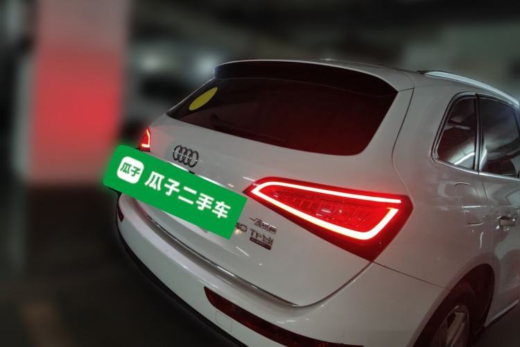 Used Audi Q5 2016 40 TFSI Comfort Model Rear Right 45 Deg