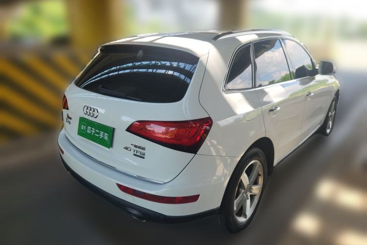 Used Audi Q5 2016 40 TFSI Technology Edition Rear Right 45 Deg