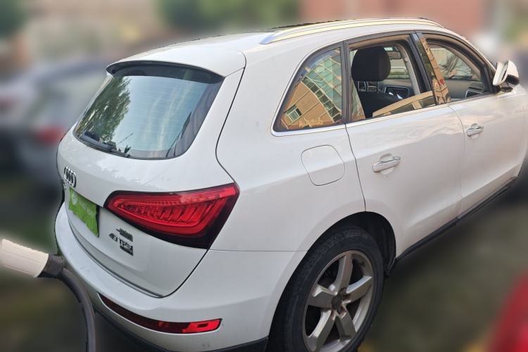 Used Audi Q5 2016 40 TFSI Technology Edition Rear Right 45 Deg