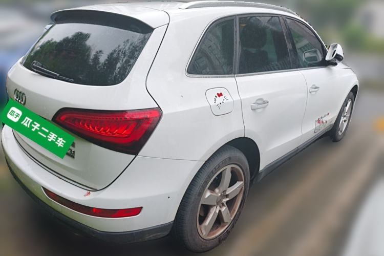 Used Audi Q5 2016 40 TFSI Technology Edition Rear Right 45 Deg