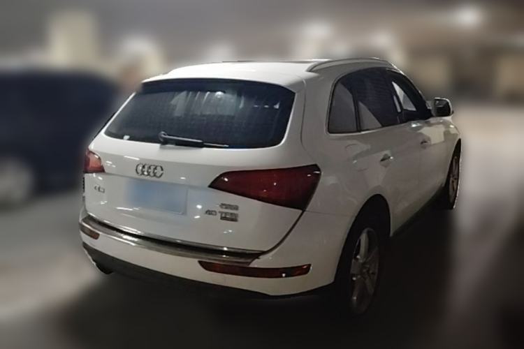 Used Audi Q5 2016 40 TFSI Technology Edition Rear Right 45 Deg