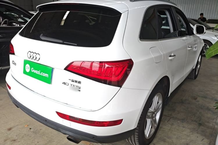 Used Audi Q5 2016 40 TFSI Comfort Model Rear Right 45 Deg