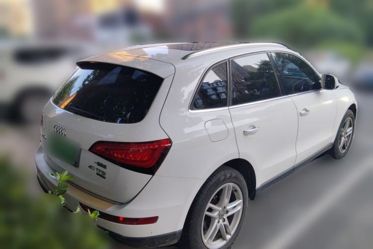 Used Audi Q5 2016 40 TFSI Technology Edition Rear Right 45 Deg