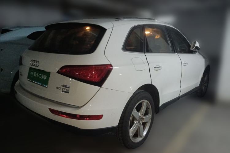 Used Audi Q5 2016 40 TFSI Technology Edition Rear Right 45 Deg