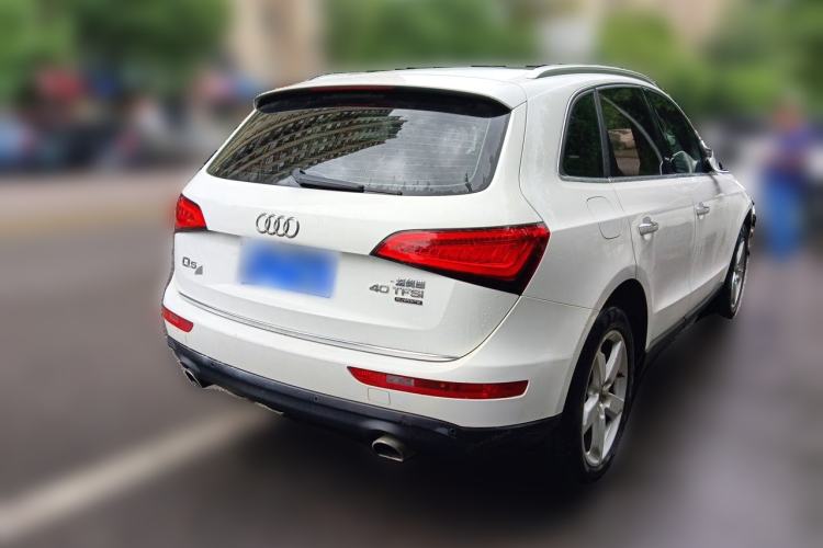 Used Audi Q5 2016 40 TFSI Technology Edition Rear Right 45 Deg