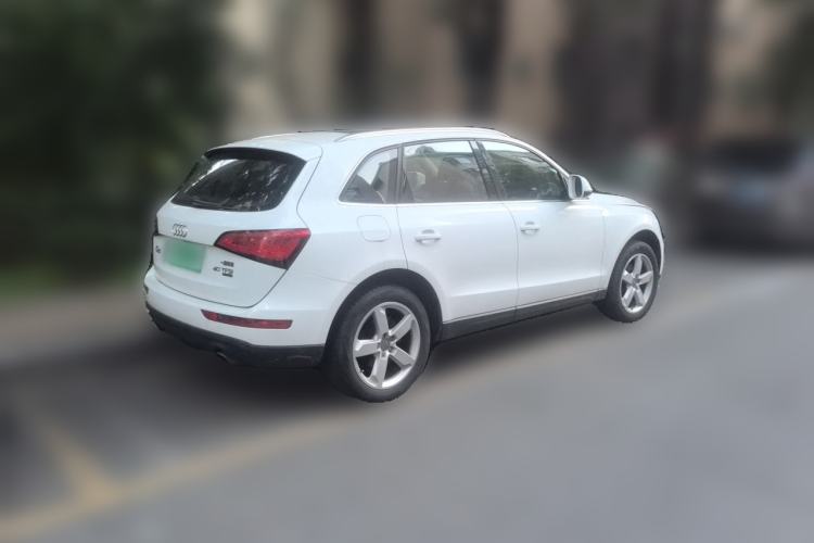 Used Audi Q5 2016 40 TFSI Technology Edition Rear Right 45 Deg