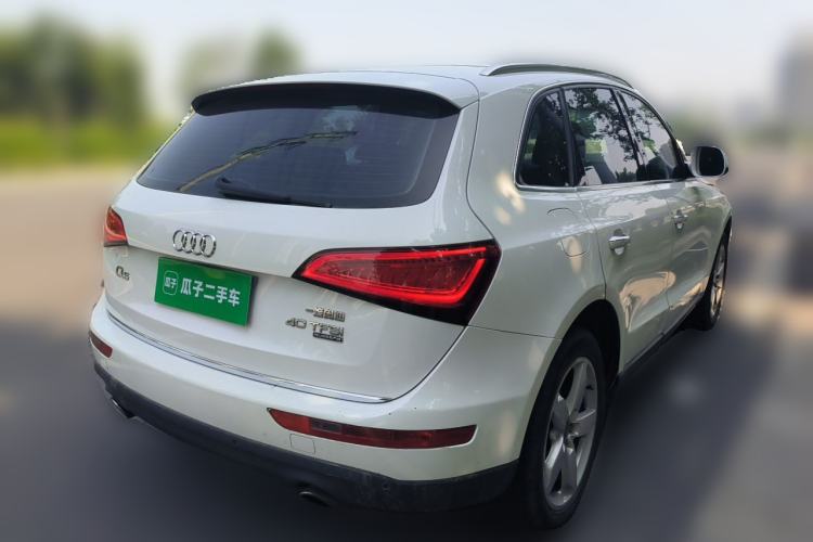 Used Audi Q5 2016 40 TFSI Technology Edition Rear Right 45 Deg