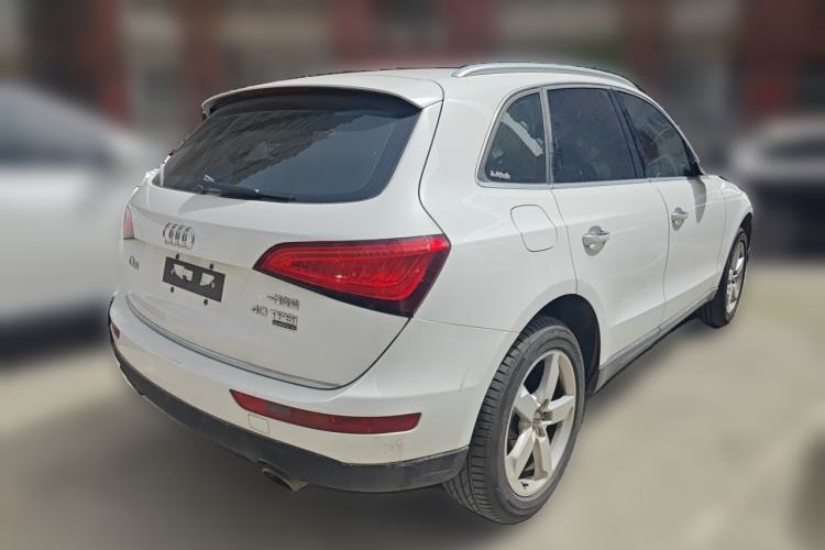 Used Audi Q5 2016 40 TFSI Technology Edition Rear Right 45 Deg