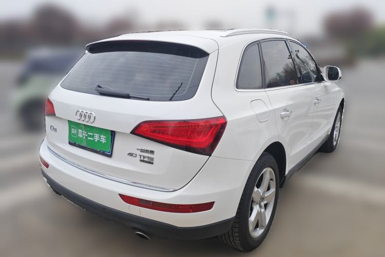 Used Audi Q5 2016 40 TFSI Technology Edition Rear Right 45 Deg