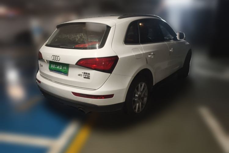 Used Audi Q5 2016 40 TFSI Trendy Edition Rear Right 45 Deg