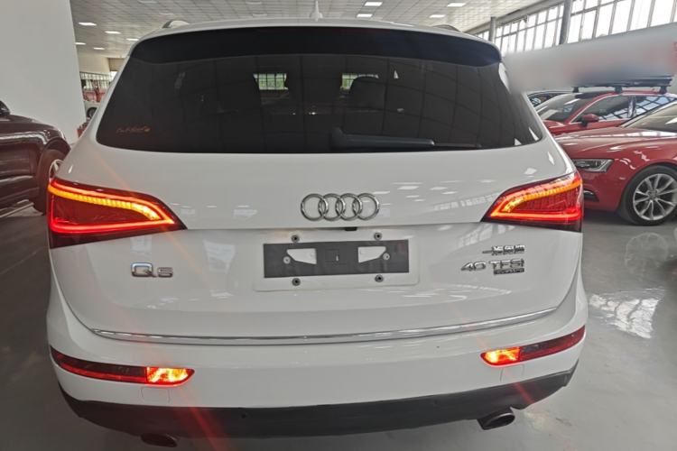 Used Audi Q5 2016 40 TFSI Comfort Model Rear