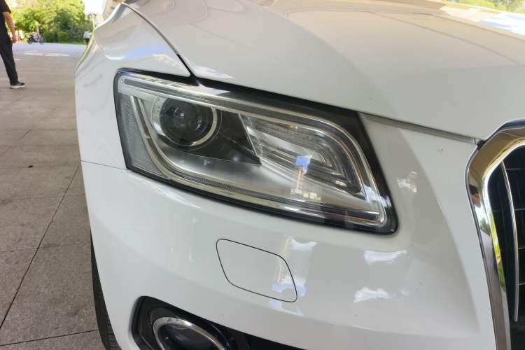 Used Audi Q5 2016 40 TFSI Technology Edition Right Front Headlight