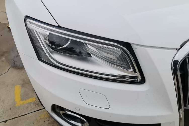 Used Audi Q5 2016 40 TFSI Technology Edition Right Front Headlight