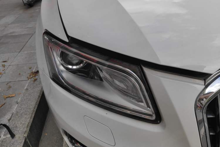 Used Audi Q5 2016 40 TFSI Trendy Edition Right Front Headlight