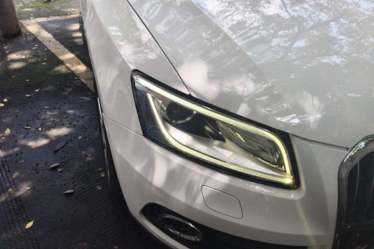 Used Audi Q5 2016 40 TFSI Trendy Edition Right Front Headlight