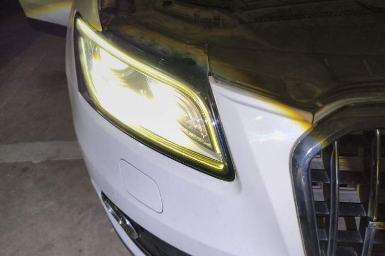 Used Audi Q5 2016 40 TFSI Technology Edition Right Front Headlight