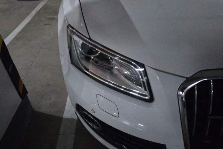 Used Audi Q5 2016 40 TFSI Technology Edition Right Front Headlight