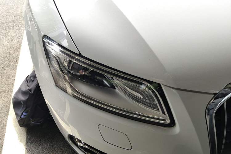 Used Audi Q5 2016 40 TFSI Trendy Edition Right Front Headlight