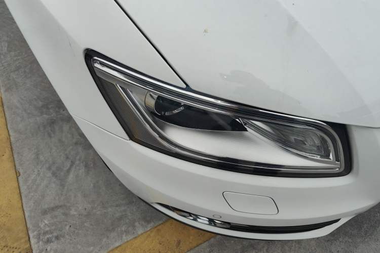 Used Audi Q5 2016 40 TFSI Technology Edition Right Front Headlight