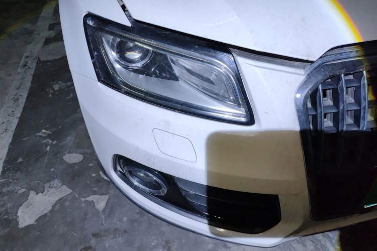 Used Audi Q5 2016 40 TFSI Technology Edition Right Front Headlight