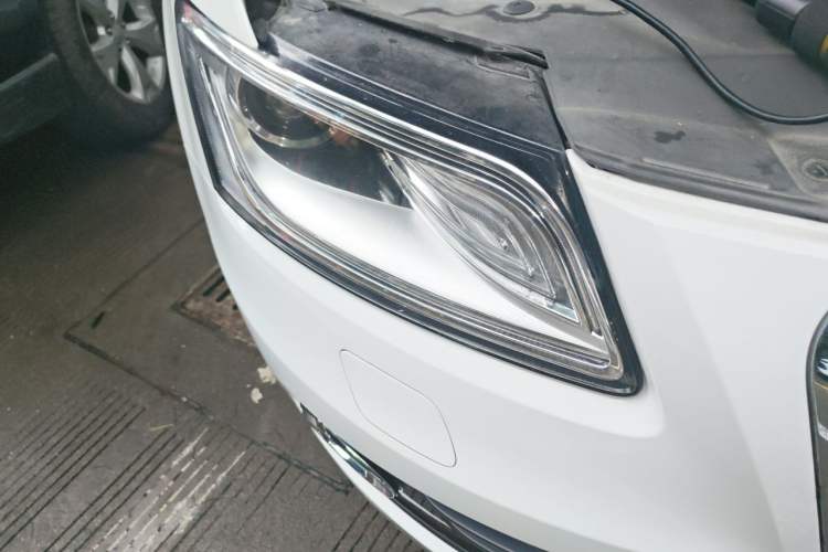Used Audi Q5 2016 40 TFSI Trendy Edition Right Front Headlight