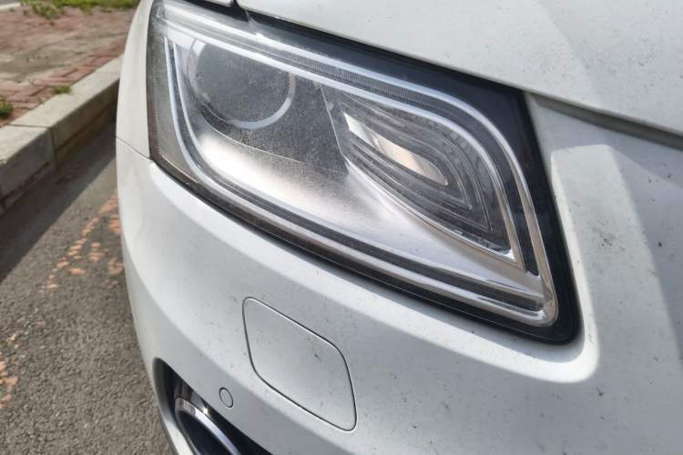 Used Audi Q5 2016 40 TFSI Technology Edition Right Front Headlight