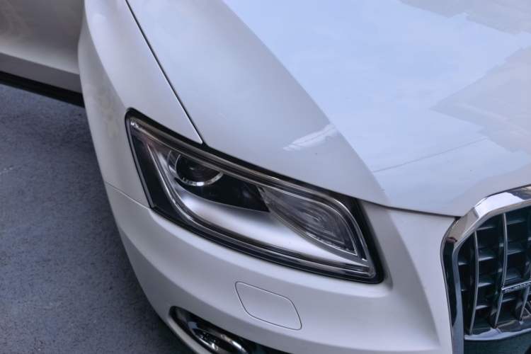 Used Audi Q5 2016 40 TFSI Trendy Edition Right Front Headlight