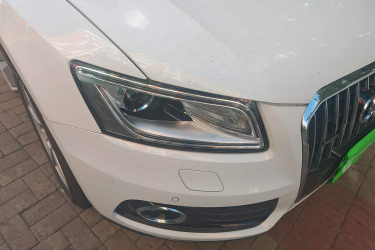Used Audi Q5 2016 40 TFSI Technology Edition Right Front Headlight