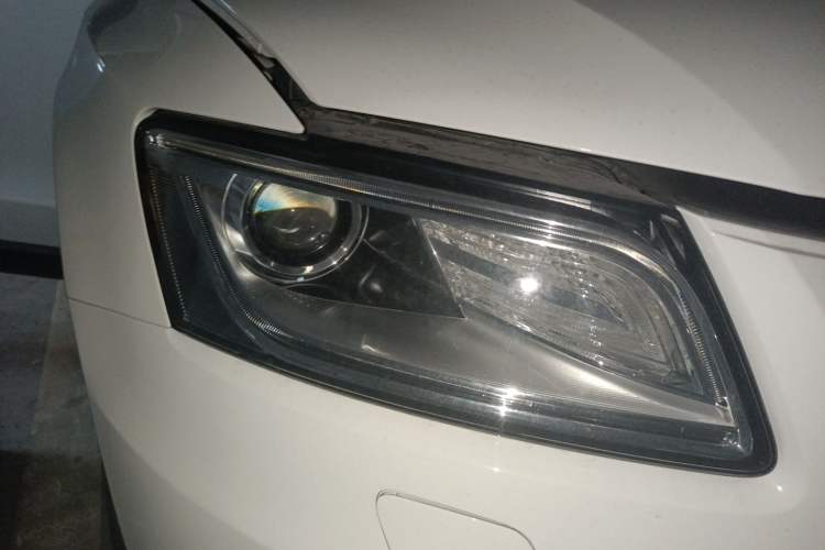 Used Audi Q5 2016 40 TFSI Technology Edition Right Front Headlight