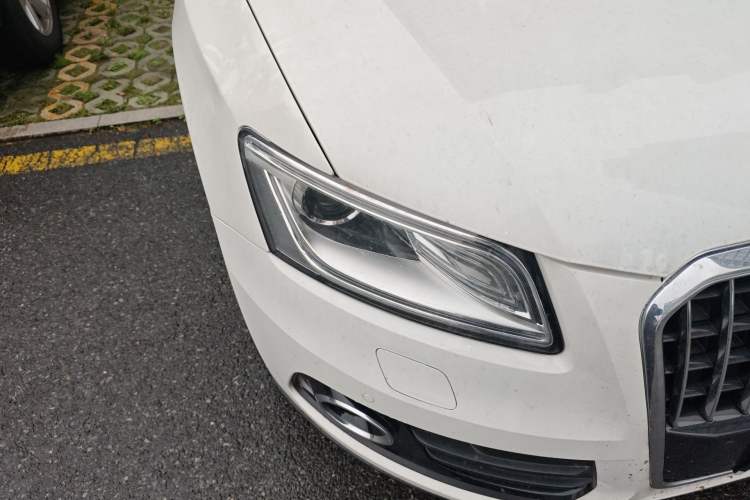 Used Audi Q5 2016 40 TFSI Technology Edition Right Front Headlight