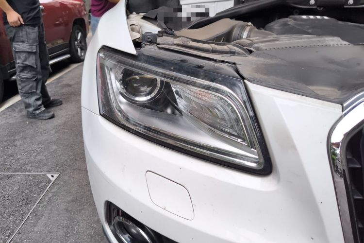 Used Audi Q5 2016 40 TFSI Technology Edition Right Front Headlight