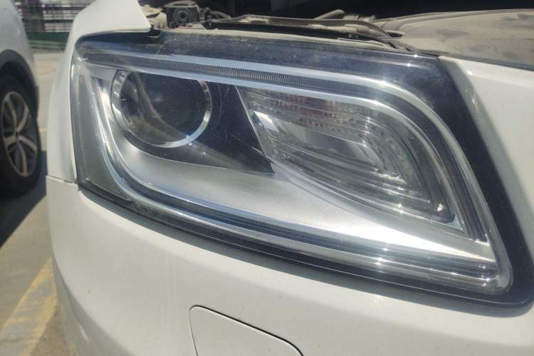 Used Audi Q5 2016 40 TFSI Technology Edition Right Front Headlight